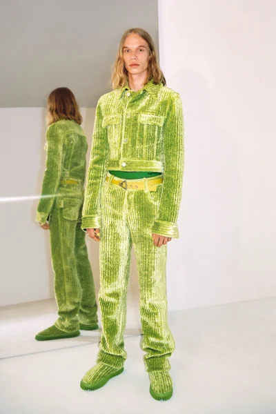Look 28
